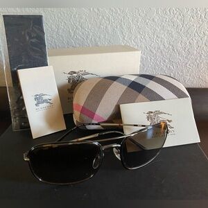 Burberry Model #B3061 Unisex Sunglasses Full Inclusion EUC